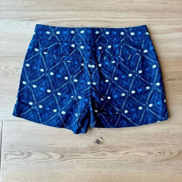 J. Crew Batik Basketweave Ikat Print Chino Shorts Size 4 Navy Blue White - Picture 6 of 7